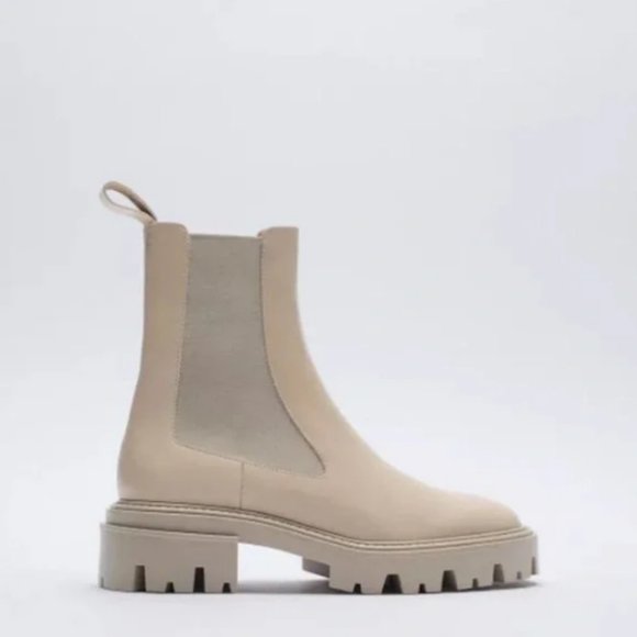 NWT Zara Ecru Tan Beige Leather Lug Sole Chelsea Boots Booties 10/40 - Picture 1 of 9